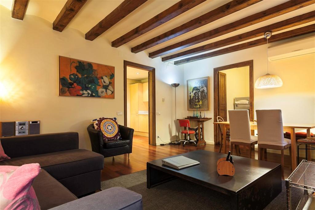 Friendly Rentals Manel Barcelona Room photo