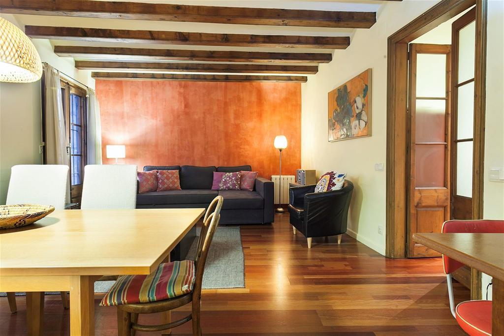 Friendly Rentals Manel Barcelona Room photo